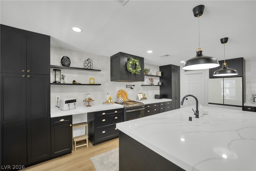 1045 Pleasing Plateau Street Henderson NV 89002