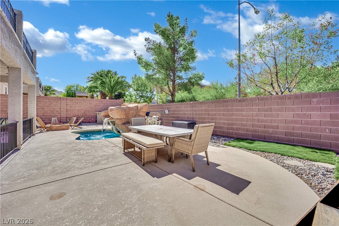 1045 Pleasing Plateau Street Henderson NV 89002