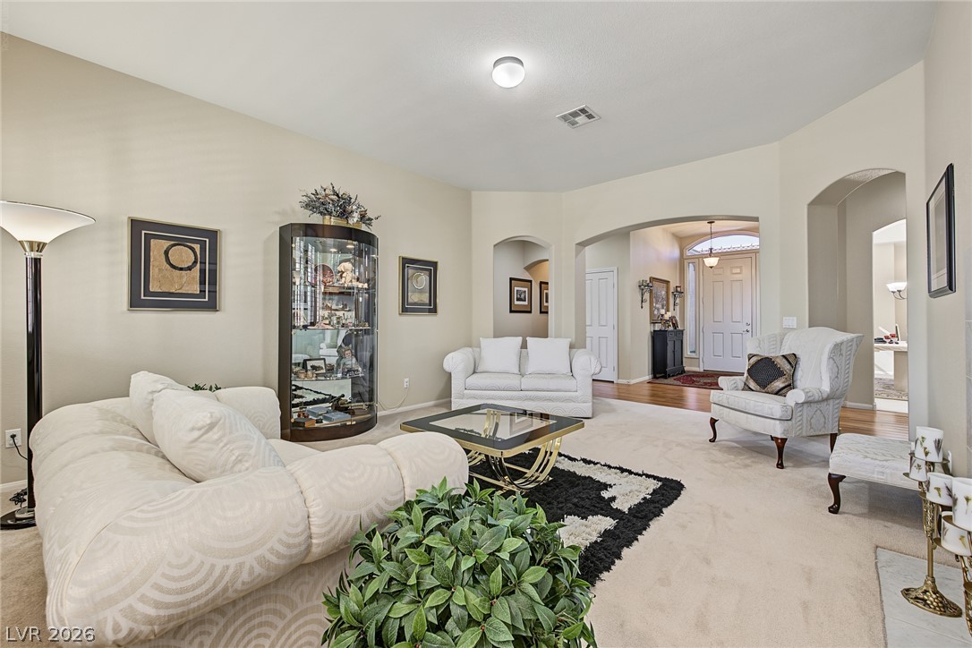 7118 Prairie Flower Street Las Vegas NV 89131