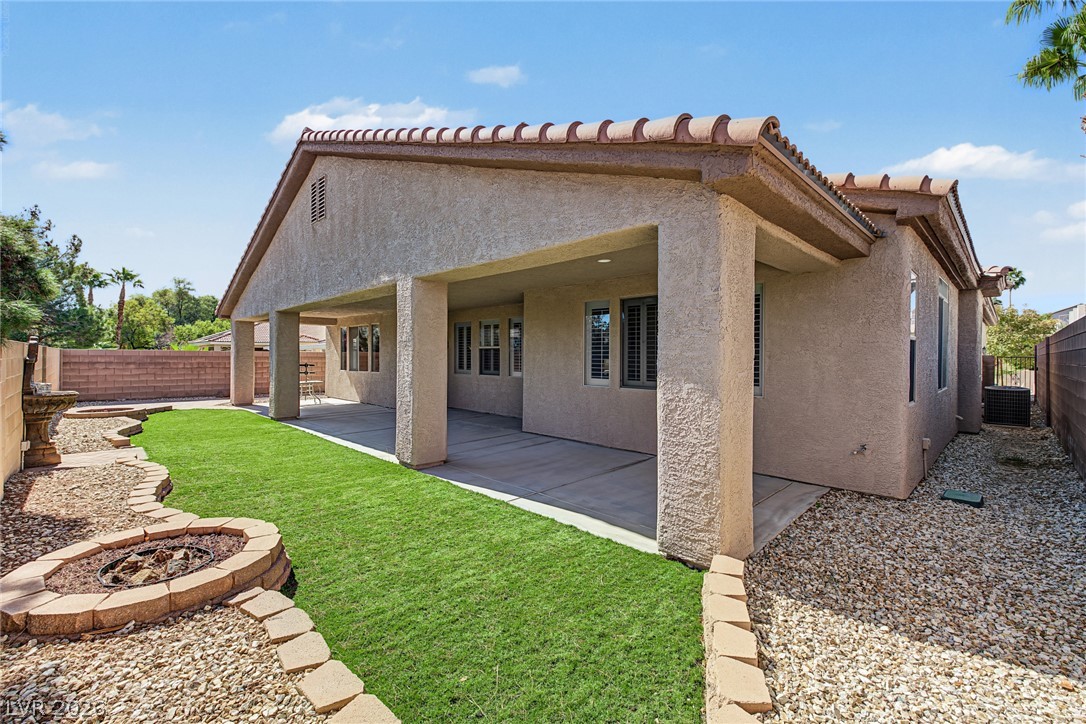 7118 Prairie Flower Street Las Vegas NV 89131