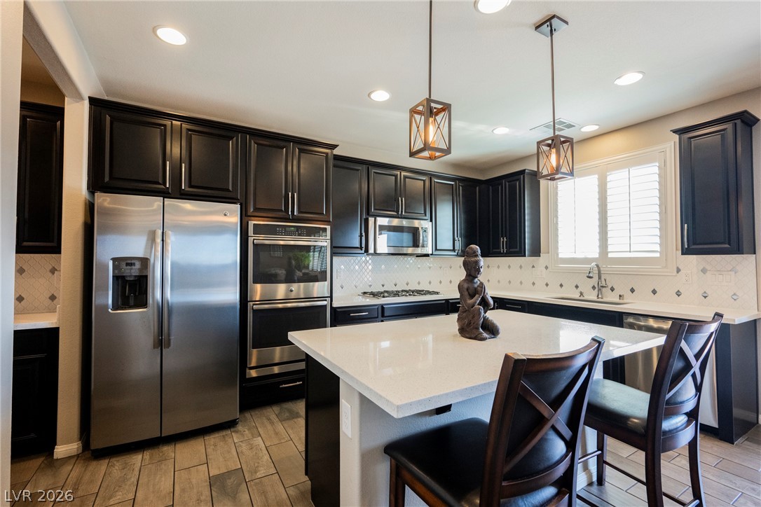 8034 Ponderosa Hill Street Las Vegas NV 89113
