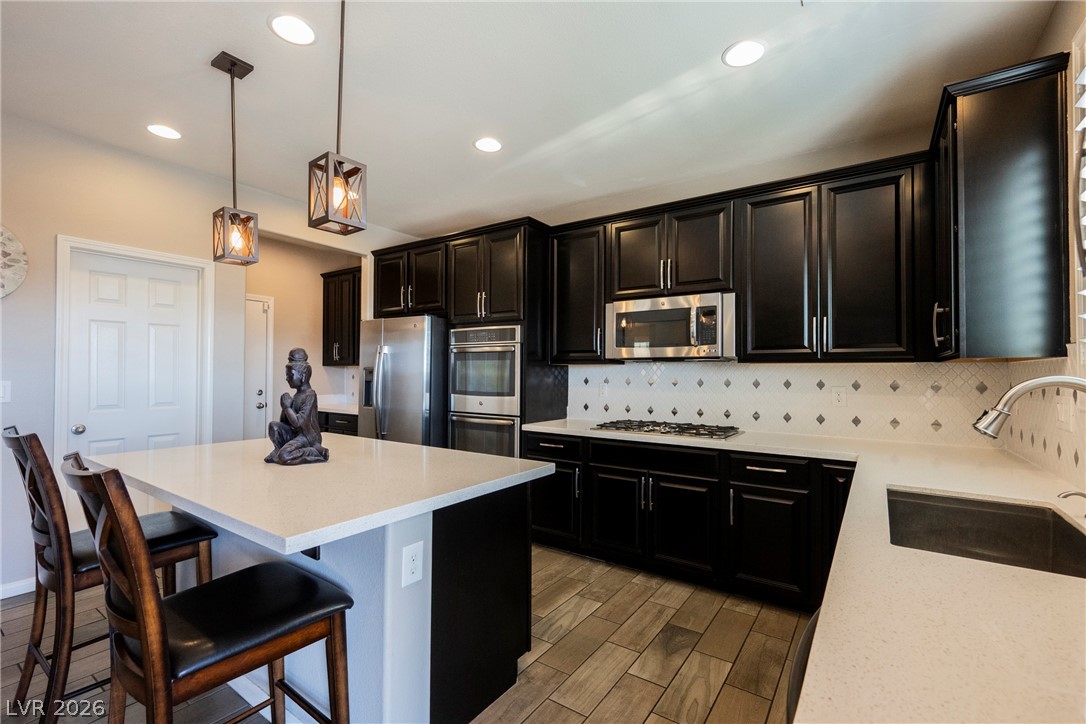 8034 Ponderosa Hill Street Las Vegas NV 89113