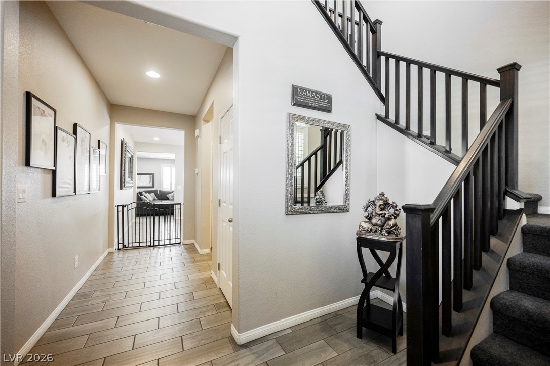 8034 Ponderosa Hill Street Las Vegas NV 89113