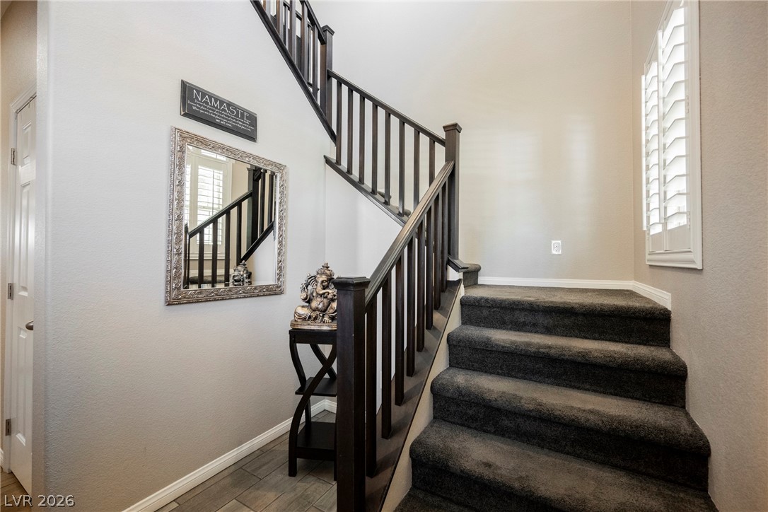 8034 Ponderosa Hill Street Las Vegas NV 89113