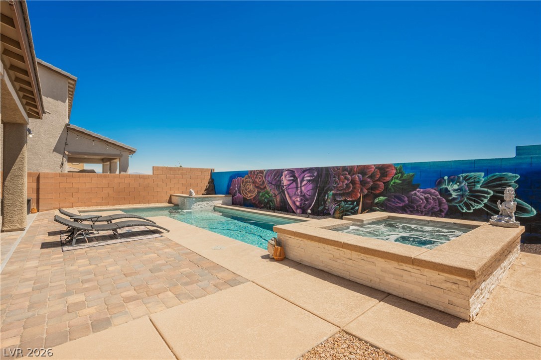 8034 Ponderosa Hill Street Las Vegas NV 89113