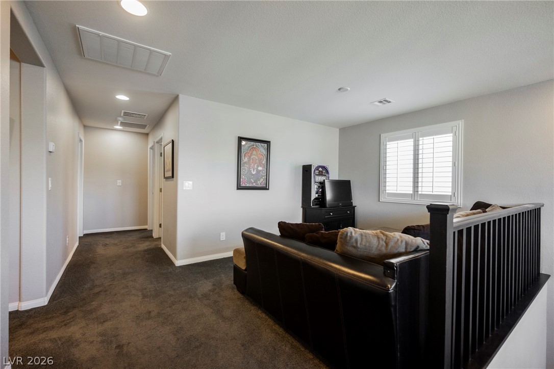 8034 Ponderosa Hill Street Las Vegas NV 89113