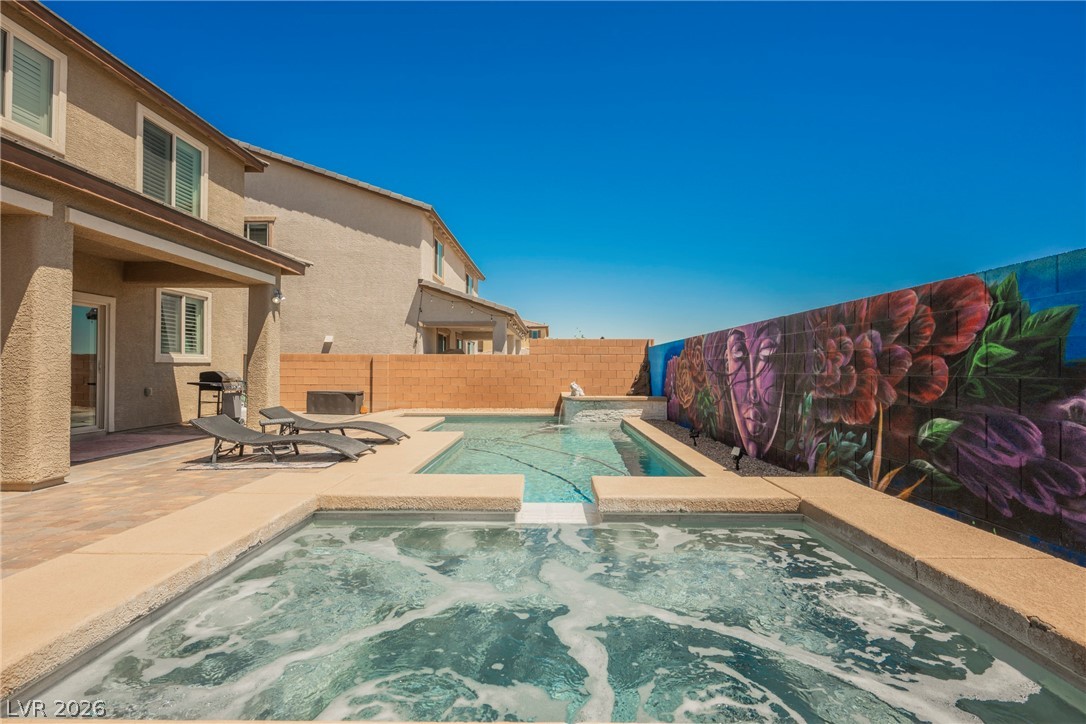 8034 Ponderosa Hill Street Las Vegas NV 89113