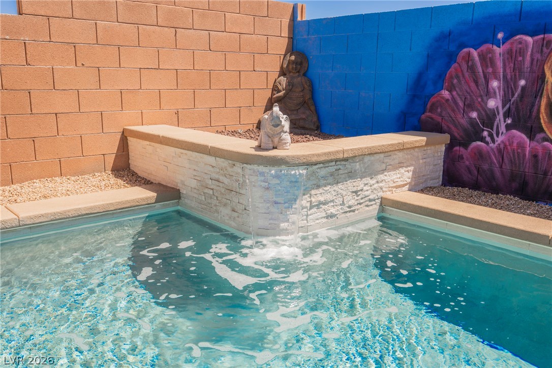8034 Ponderosa Hill Street Las Vegas NV 89113