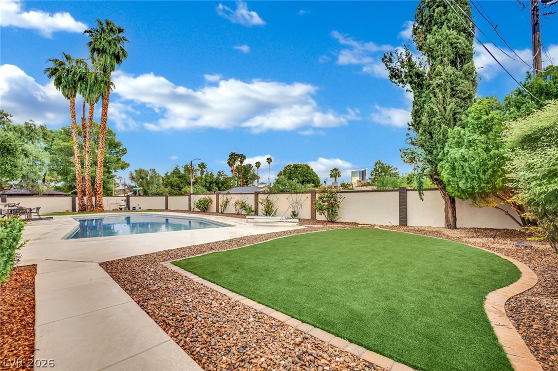 1244 Park Circle Las Vegas NV 89102