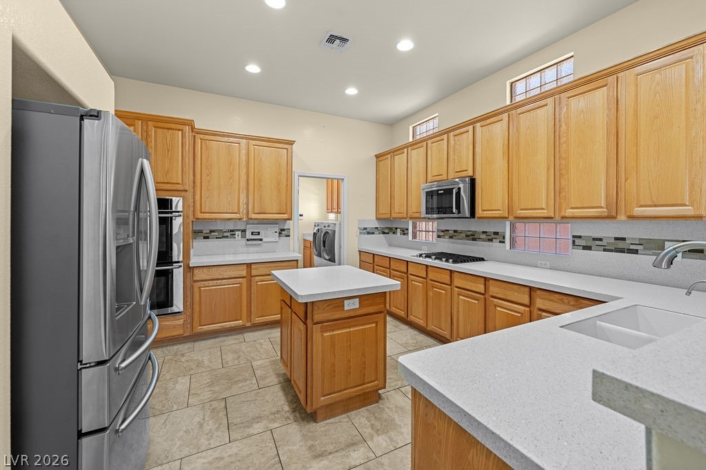 2006 Poppywood Avenue Henderson NV 89012