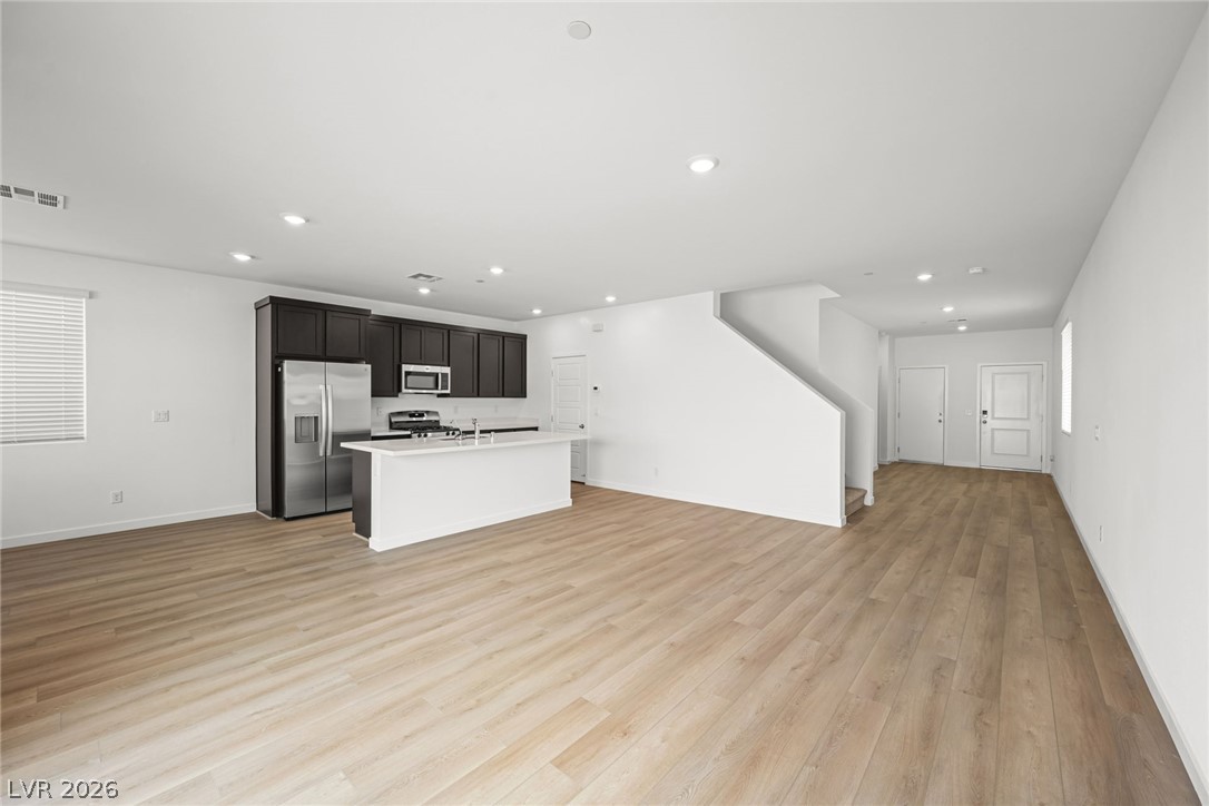 8161 Gusty Brook Street Las Vegas NV 89113