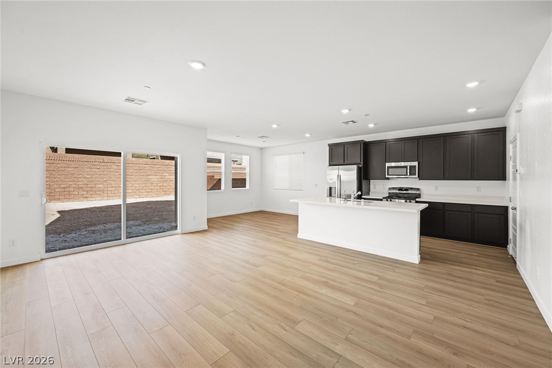 8161 Gusty Brook Street Las Vegas NV 89113