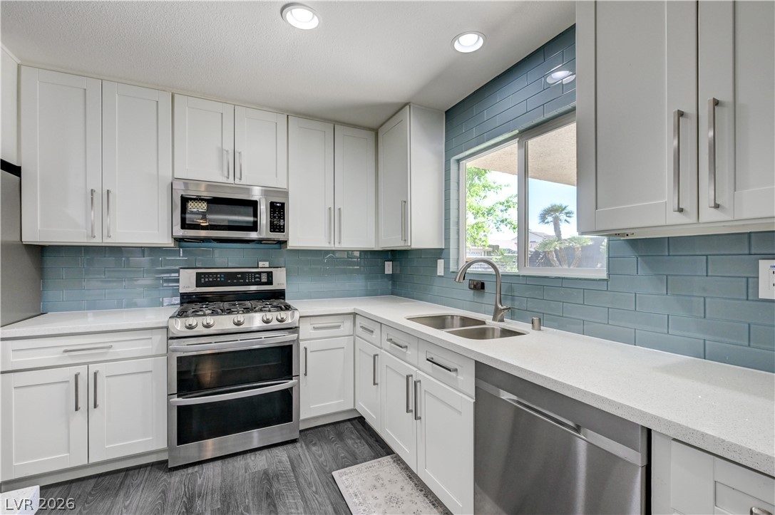 4377 Hallendale Drive Las Vegas NV 89147