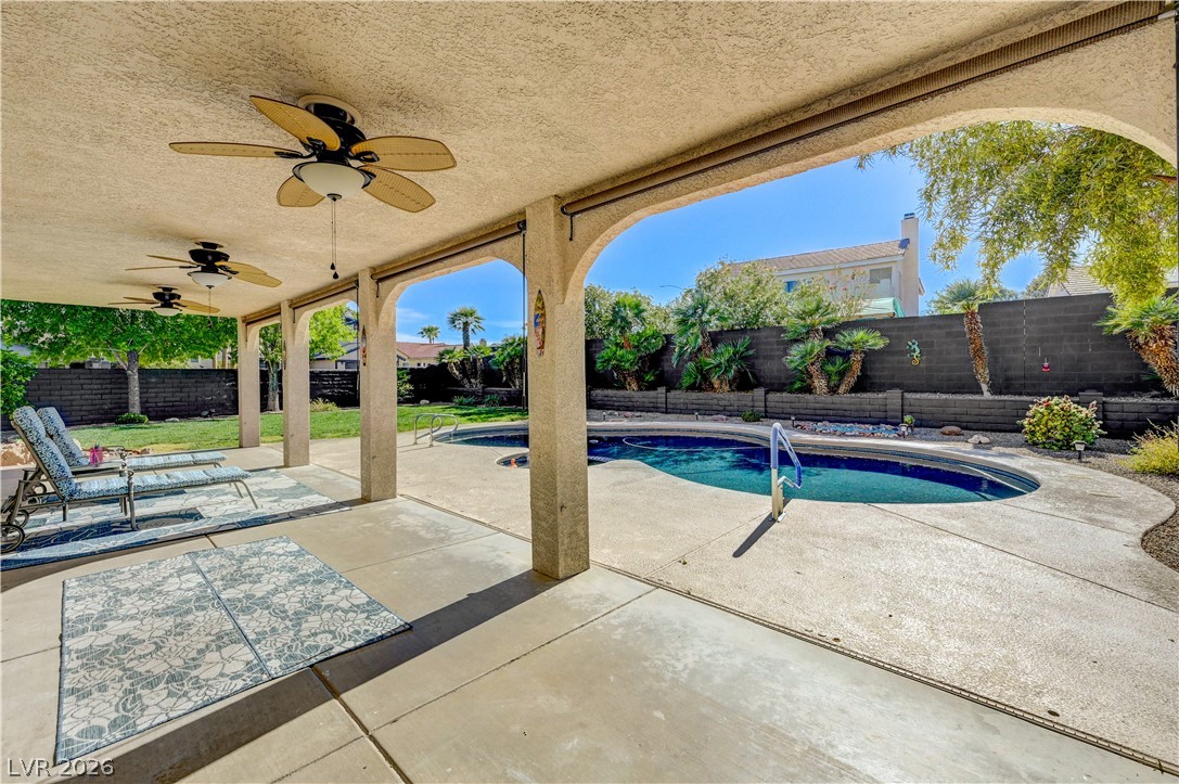 4377 Hallendale Drive Las Vegas NV 89147