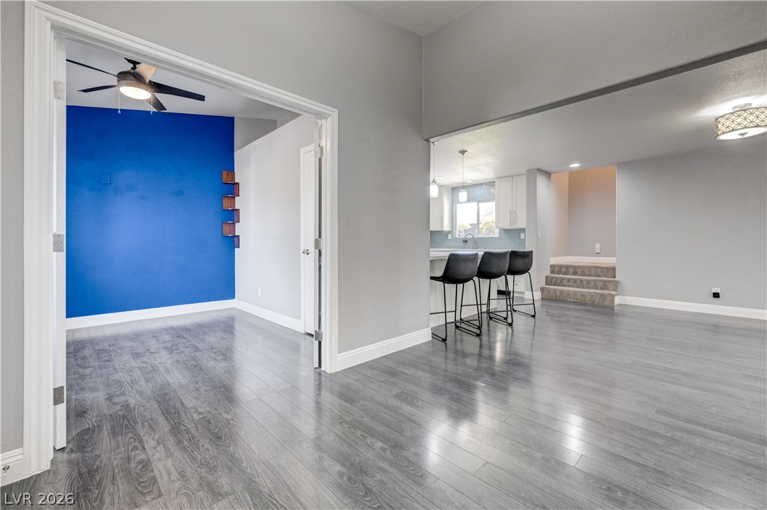 4377 Hallendale Drive Las Vegas NV 89147