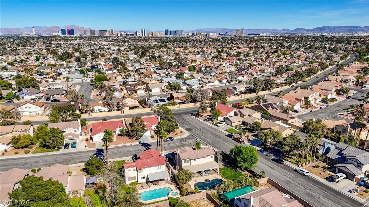 4377 Hallendale Drive Las Vegas NV 89147