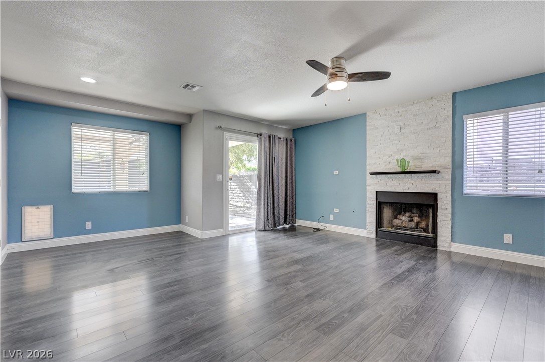4377 Hallendale Drive Las Vegas NV 89147