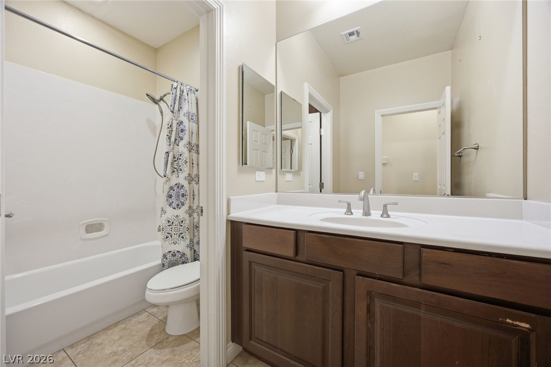 10235 Radcliffe Peak Avenue Las Vegas NV 89166