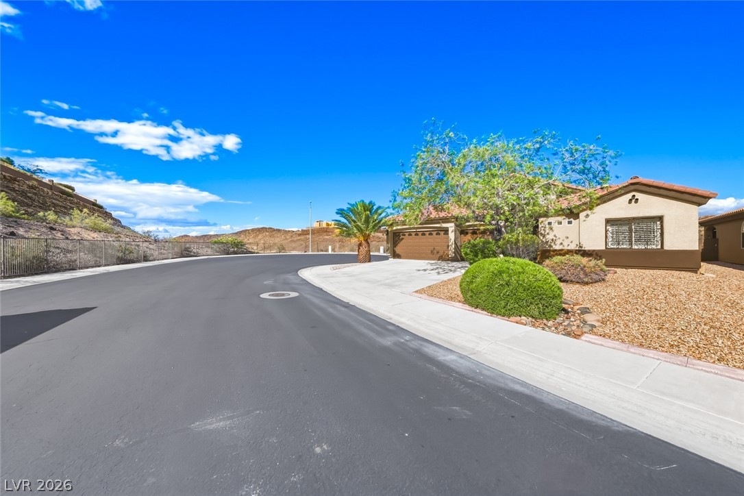 2260 Dogwood Ranch Avenue Henderson NV 89052