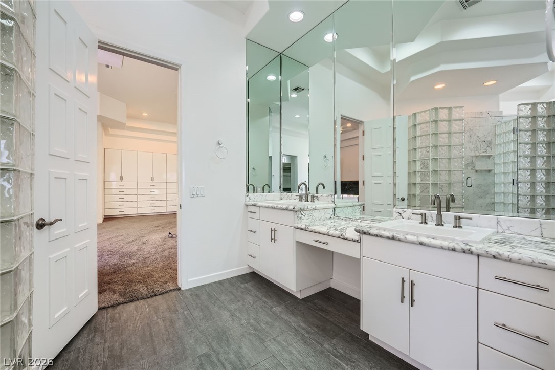 7901 Obannon Drive Las Vegas NV 89117