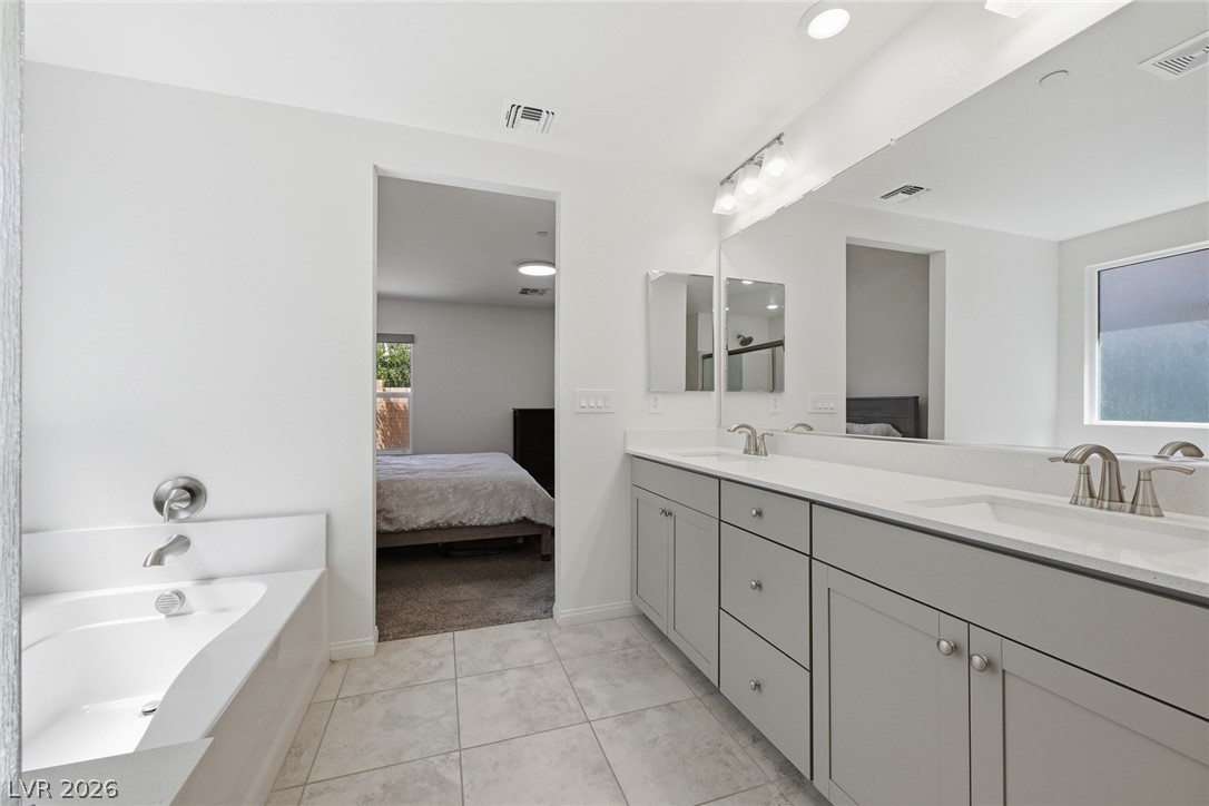 8370 Vinamala Avenue Las Vegas NV 89149