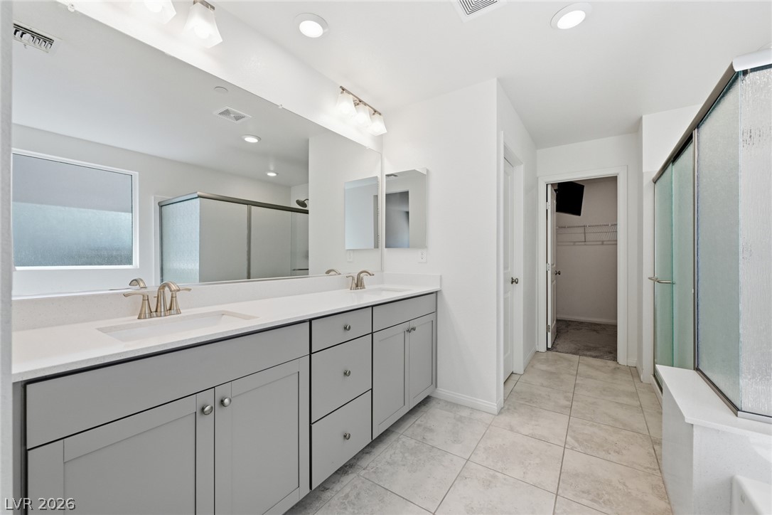 8370 Vinamala Avenue Las Vegas NV 89149