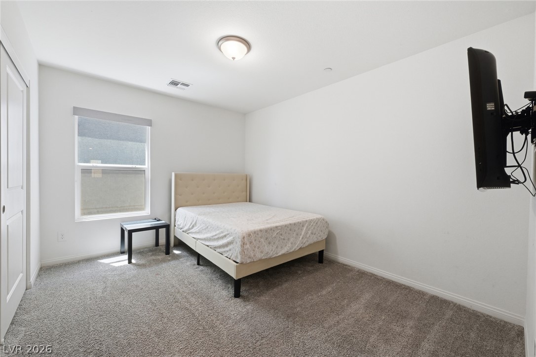8370 Vinamala Avenue Las Vegas NV 89149
