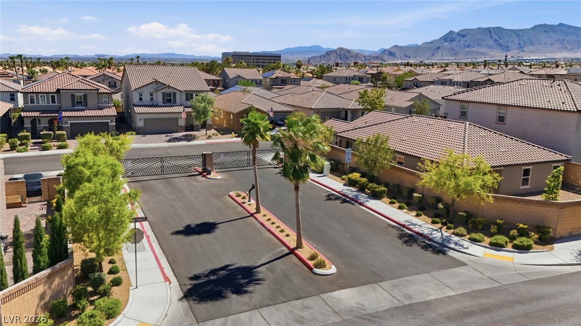 8370 Vinamala Avenue Las Vegas NV 89149