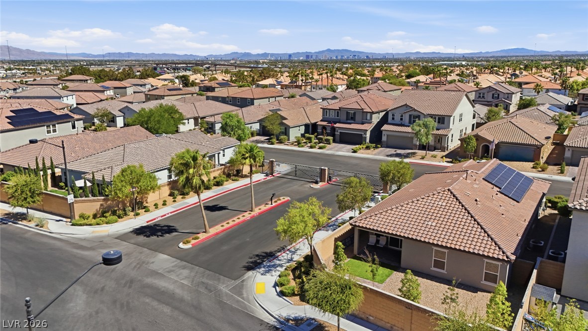 8370 Vinamala Avenue Las Vegas NV 89149