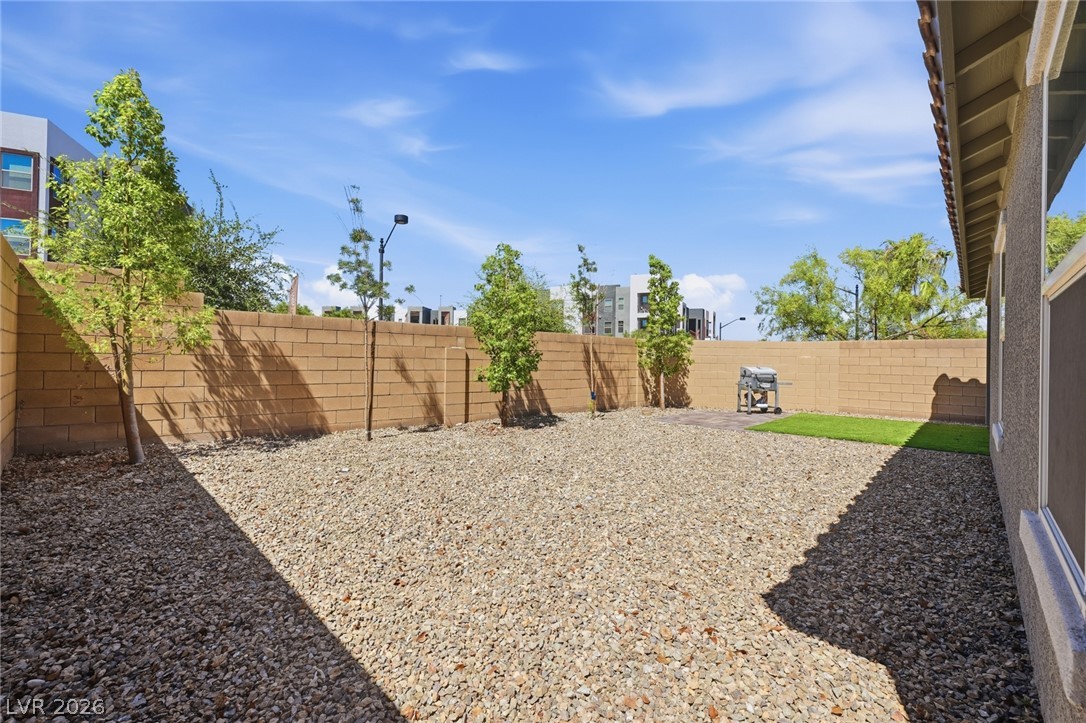 8370 Vinamala Avenue Las Vegas NV 89149