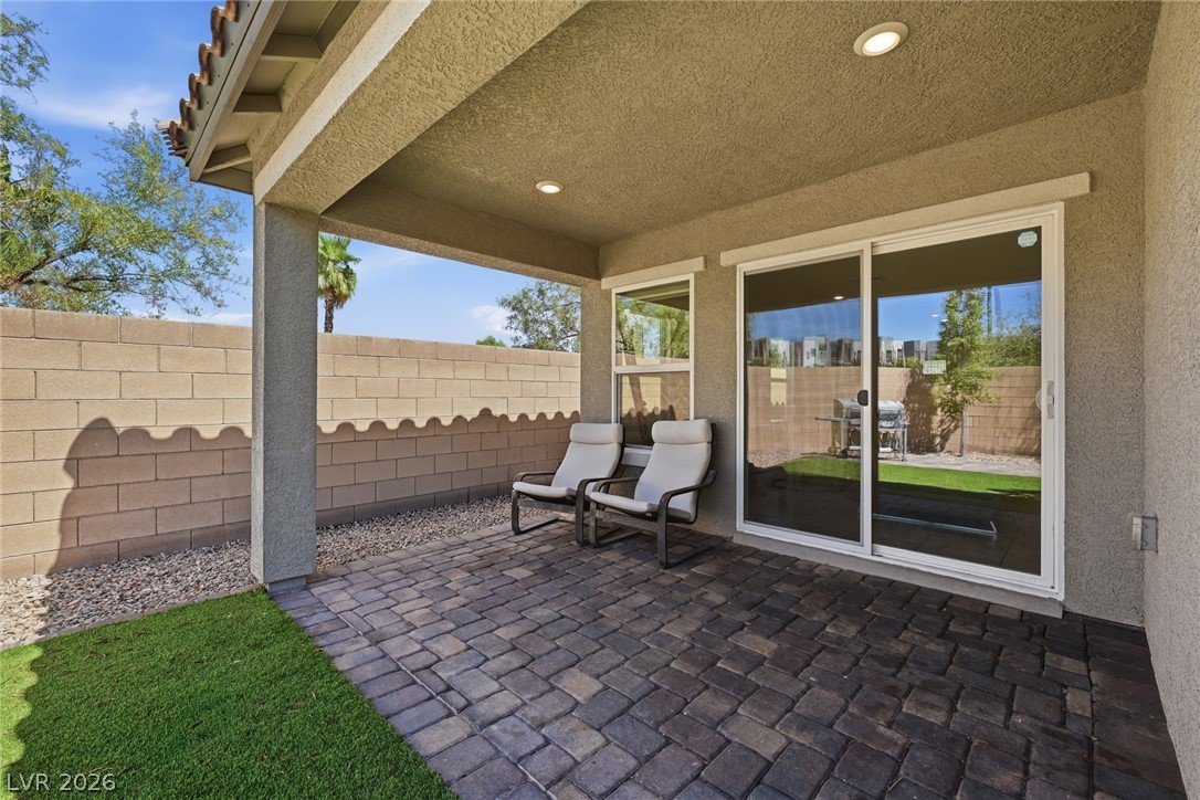 8370 Vinamala Avenue Las Vegas NV 89149