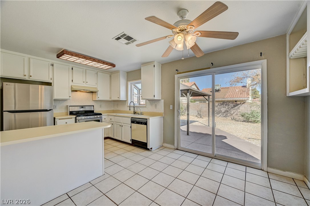 362 Manzanita Street Henderson NV 89014