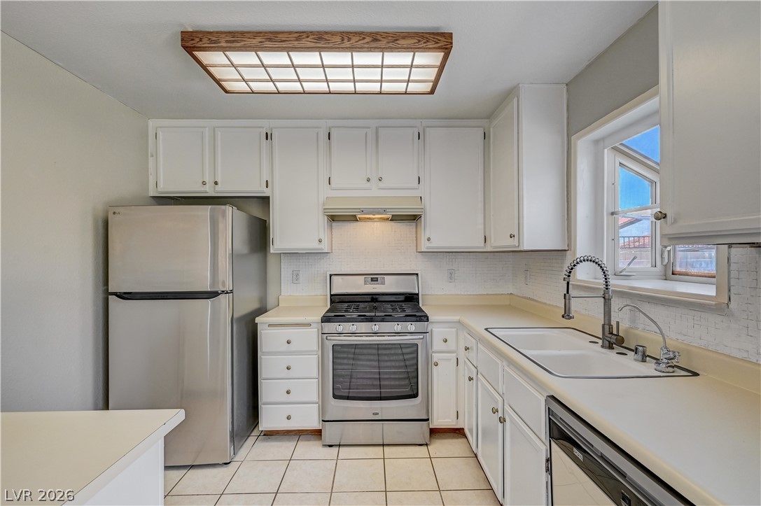 362 Manzanita Street Henderson NV 89014