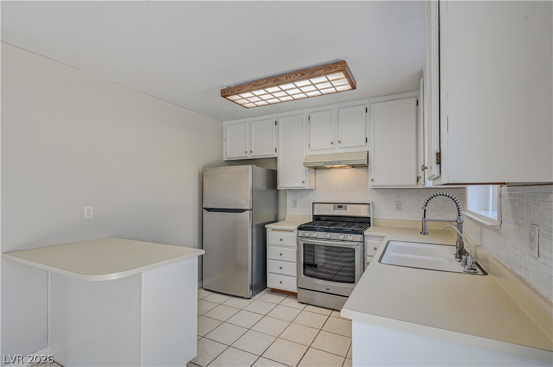 362 Manzanita Street Henderson NV 89014