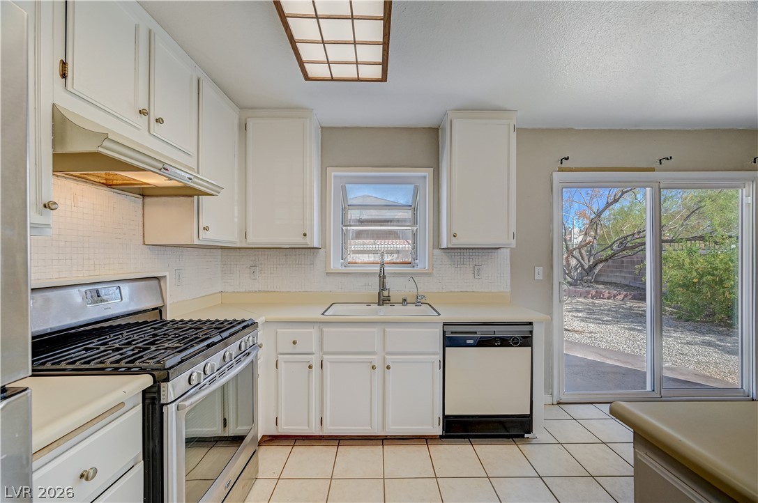 362 Manzanita Street Henderson NV 89014