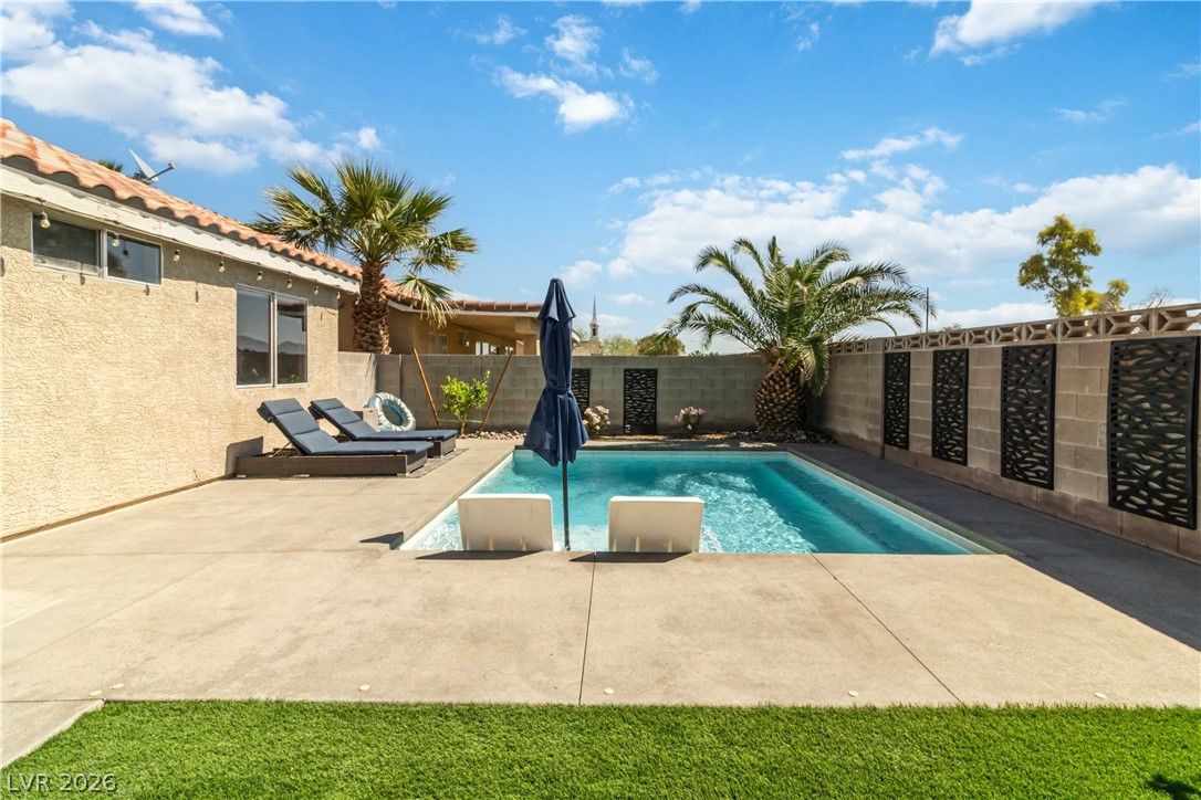 13 Beaver Ridge Avenue North Las Vegas NV 89031