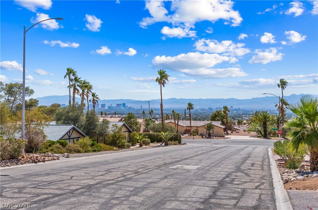 1132 Eastridge Way Las Vegas NV 89110