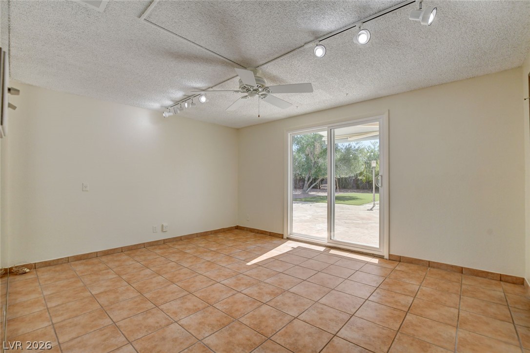 5644 Nicole Court Las Vegas NV 89120