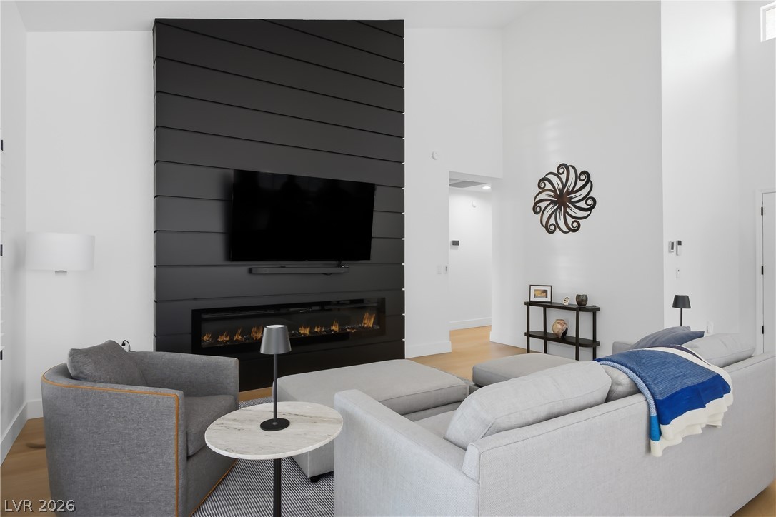 8817 Sandspring Drive Las Vegas NV 89134