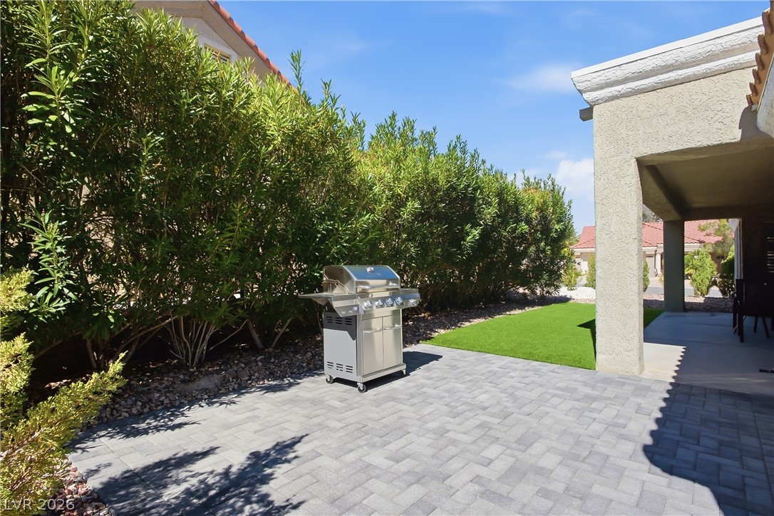 8817 Sandspring Drive Las Vegas NV 89134