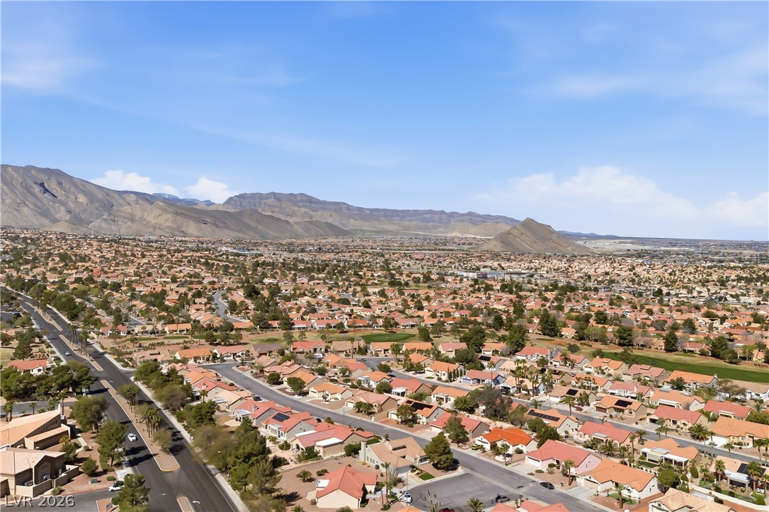 8817 Sandspring Drive Las Vegas NV 89134