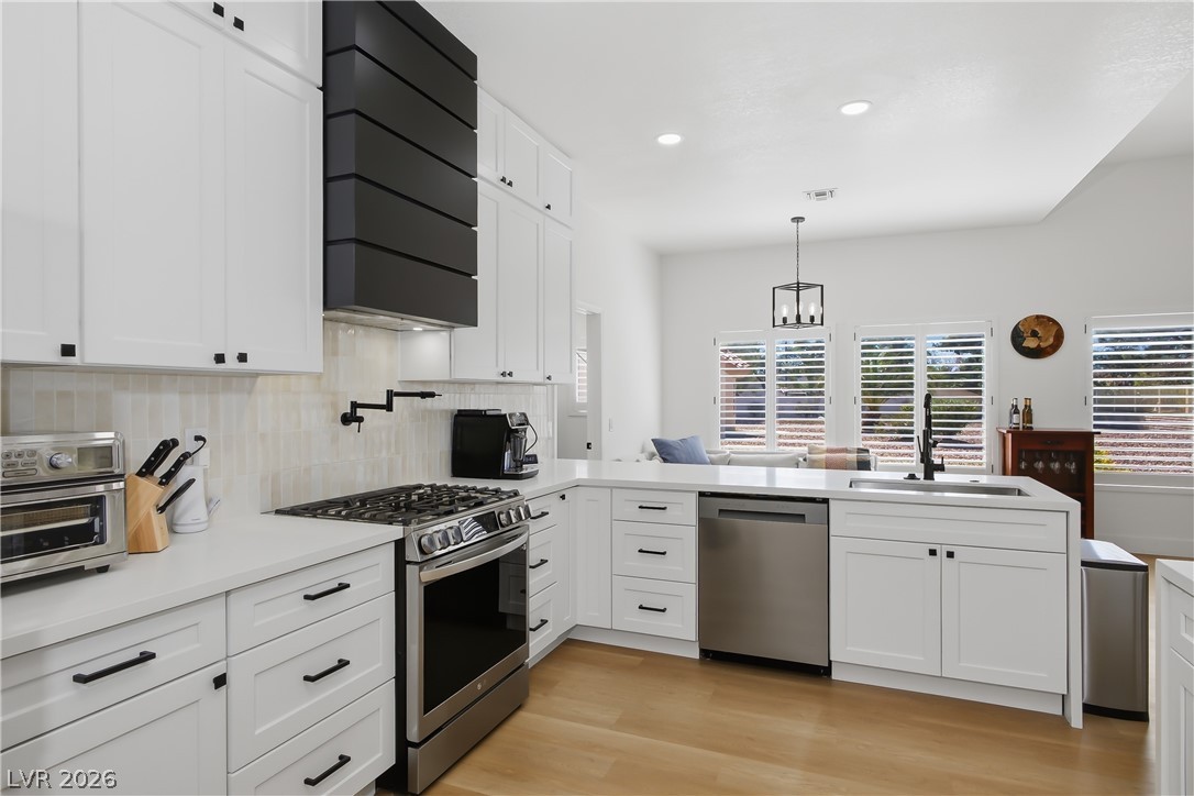 8817 Sandspring Drive Las Vegas NV 89134
