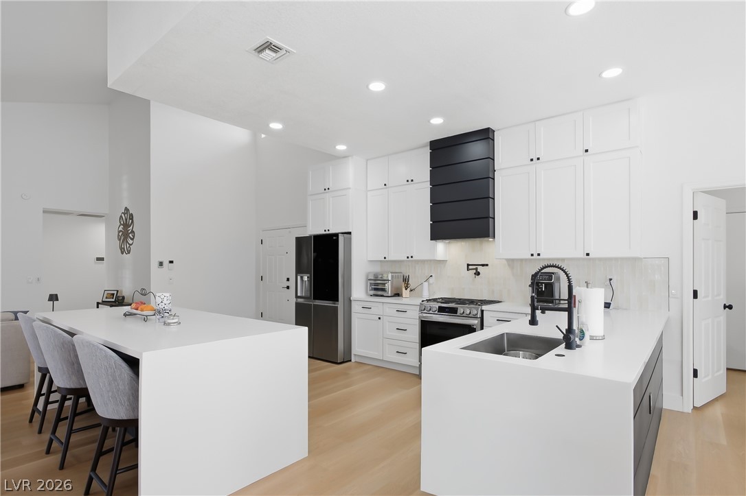 8817 Sandspring Drive Las Vegas NV 89134