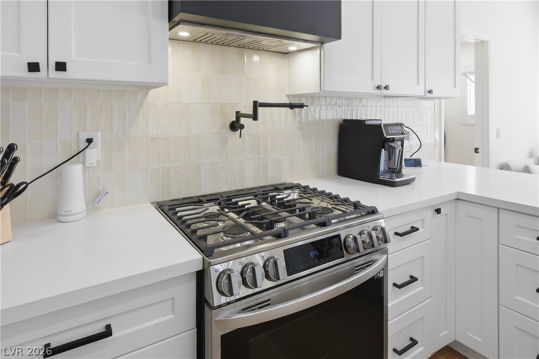 8817 Sandspring Drive Las Vegas NV 89134