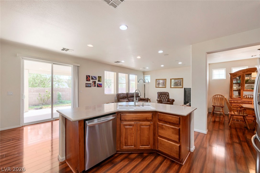5736 Baronese Street North Las Vegas NV 89031