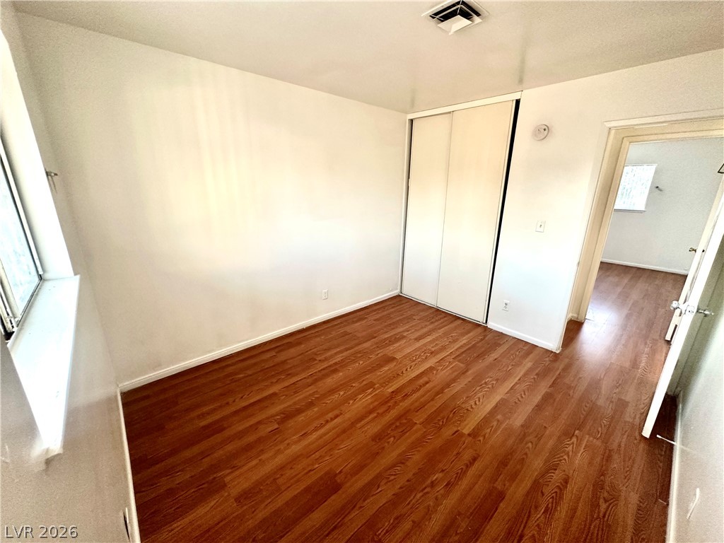4694 Dennis Way Las Vegas NV 89121