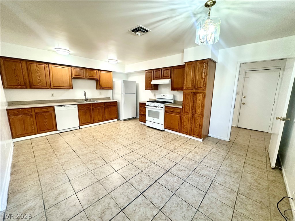 4694 Dennis Way Las Vegas NV 89121