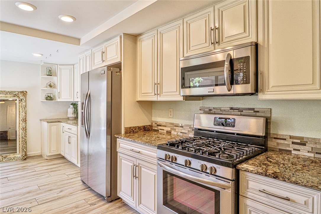 2430 Pickwick Drive Henderson NV 89014