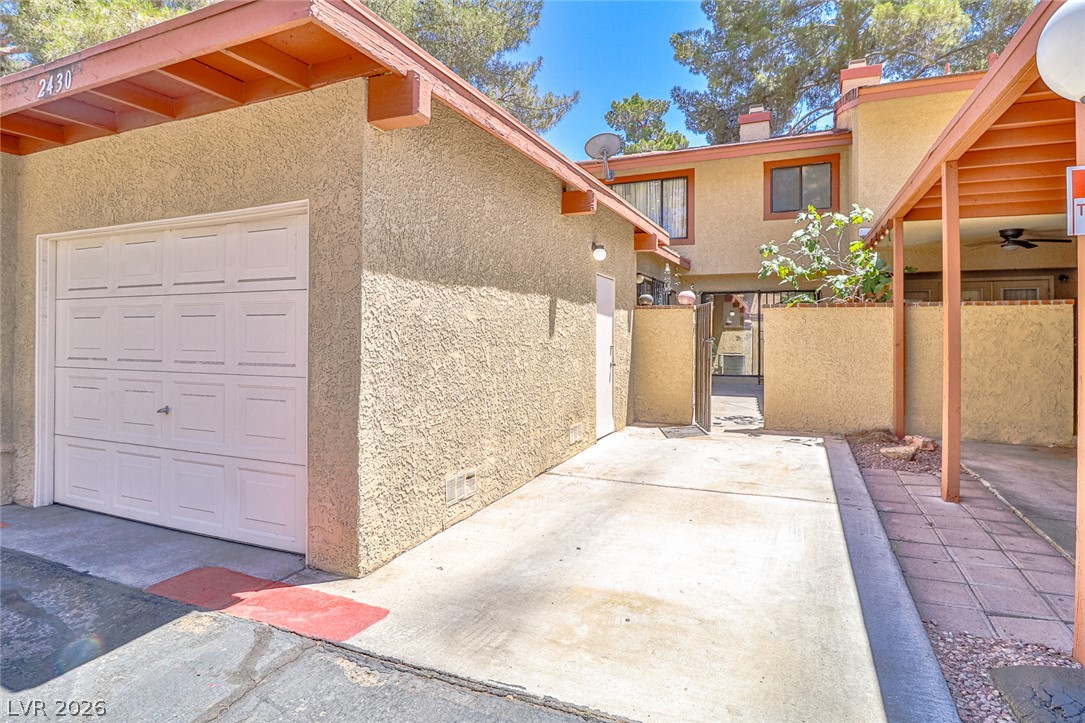 2430 Pickwick Drive Henderson NV 89014