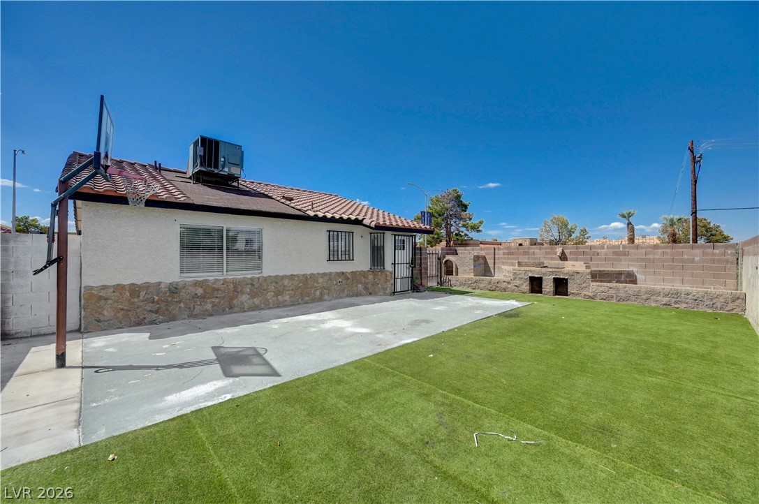 557 Chandler Street Henderson NV 89014